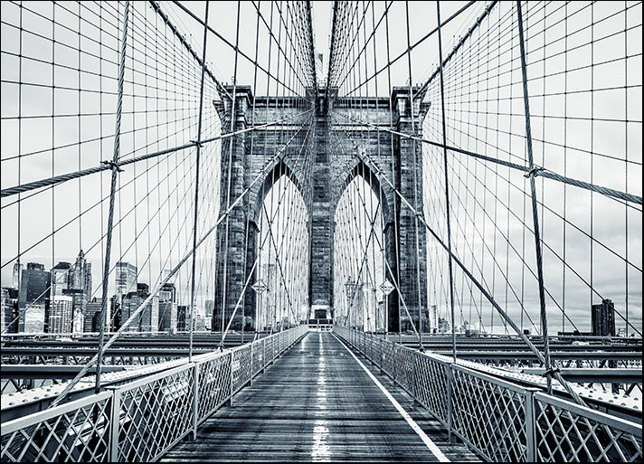 107082806 New York City Brooklyn Bridge in Manhattan over Hudson River, available in multiple sizes - Chamton