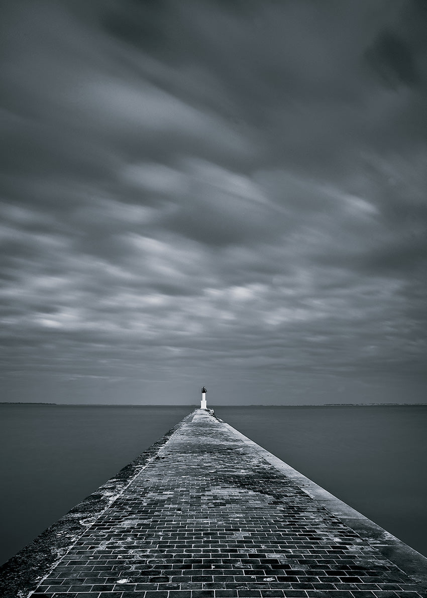 R4265 To the Lighthouse, available in multiple sizes