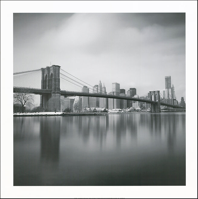 R SPV9281 City Gateway 2 by Hakan Strand 70x70cm on paper