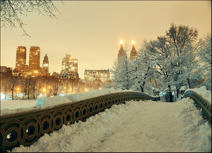180621823 Central Park winter, Bow Bridge in midtown Manhattan New York City, available in multiple sizes