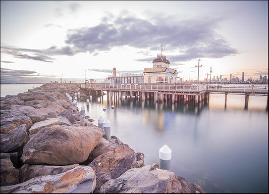 187047841 St Kilda pier, Melbourne, Victoria, Australia, available in multiple sizes