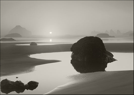 DE023-A View over the Horizon, available in multiple sizes
