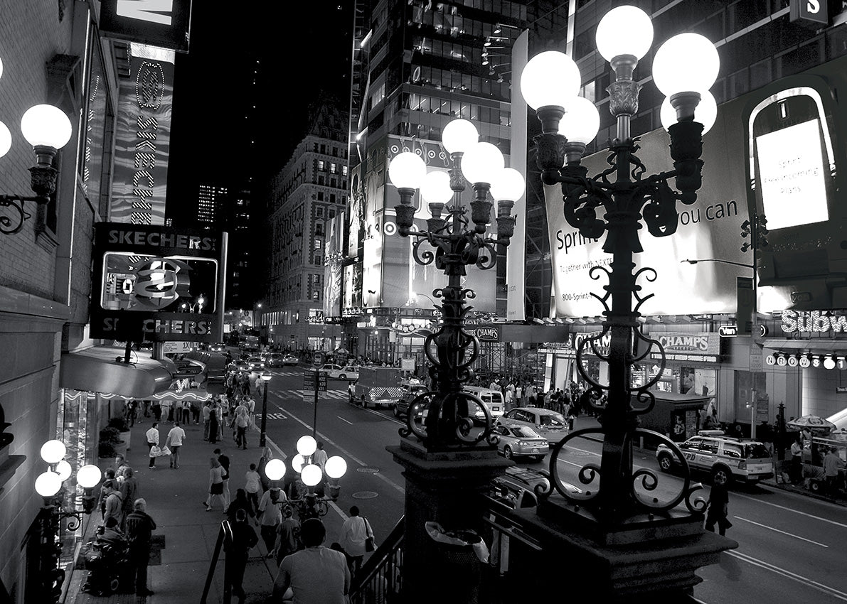 GC331 New York by Night,  available in multiple sizes