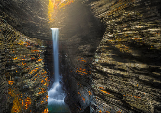 MOILEV159502 Cavern Cascade, available in multiple sizes - Chamton