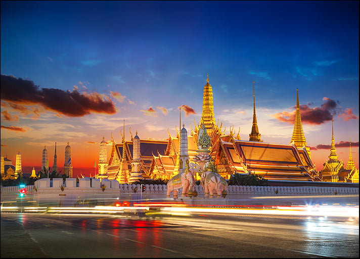 i4005836 Wat Phra Kaew in Bangkok Thailand, available in multiple sizes